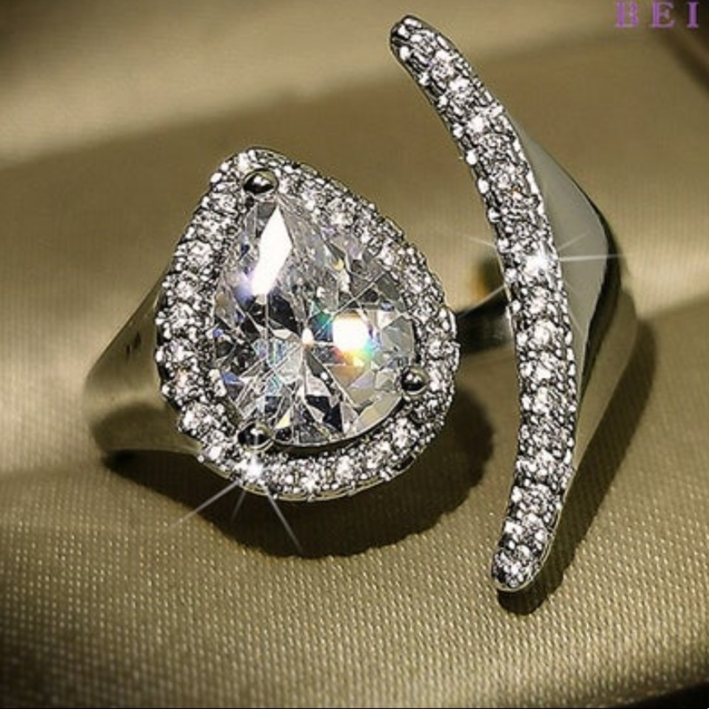 Beautiful Water Drop design ring 925 Silver - Picture 3 of 4